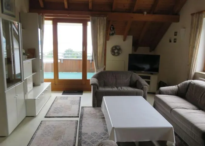 Panorama Seeblick אונטרהלדינגן